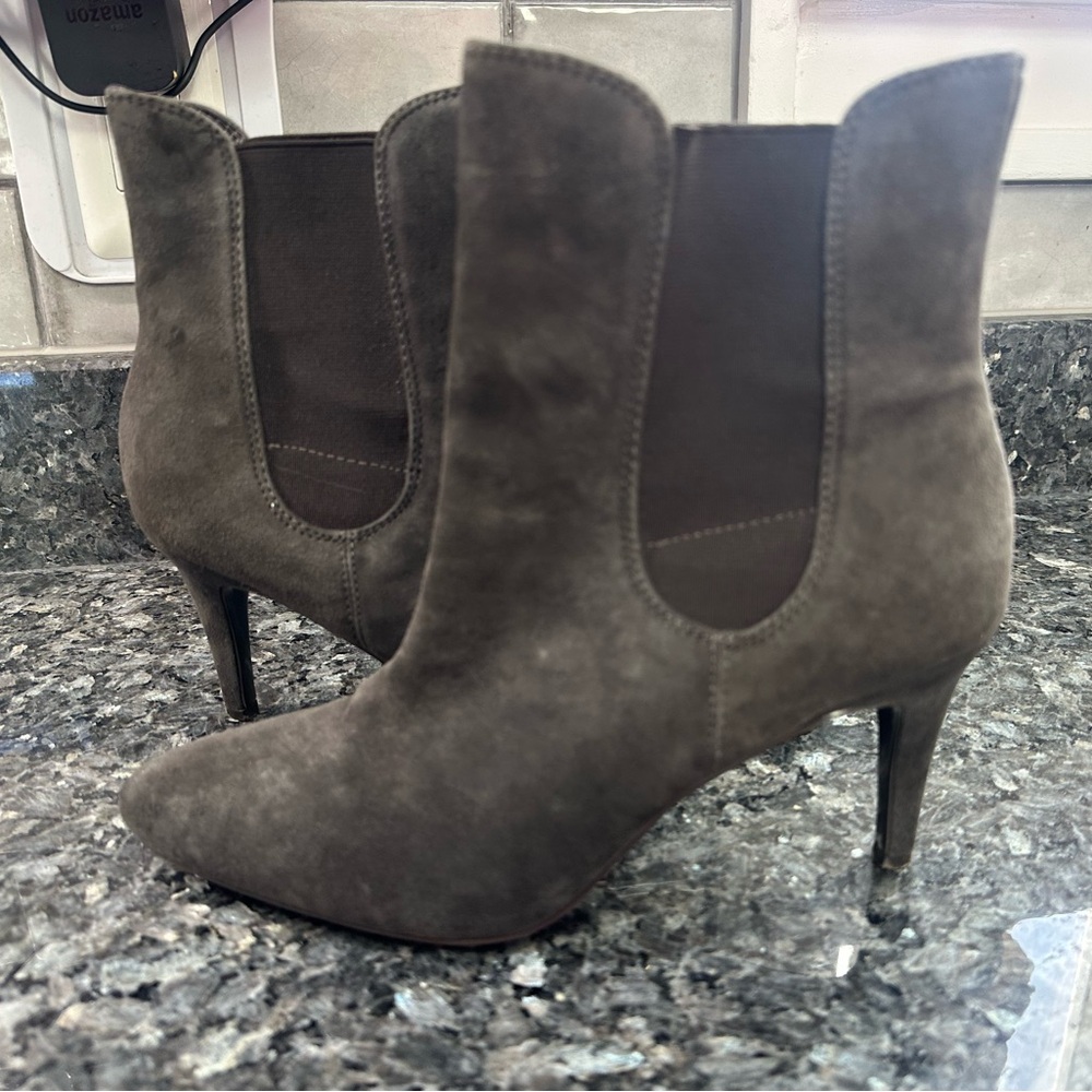 Lauren Ralph Lauren Women’s PASHIA Brown Suede Leather Ankle Boots Shoe Size 7